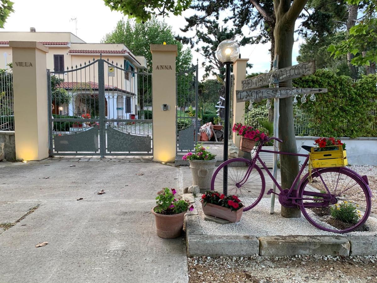 Villa Anna Guesthouse Brindisi Exteriör bild