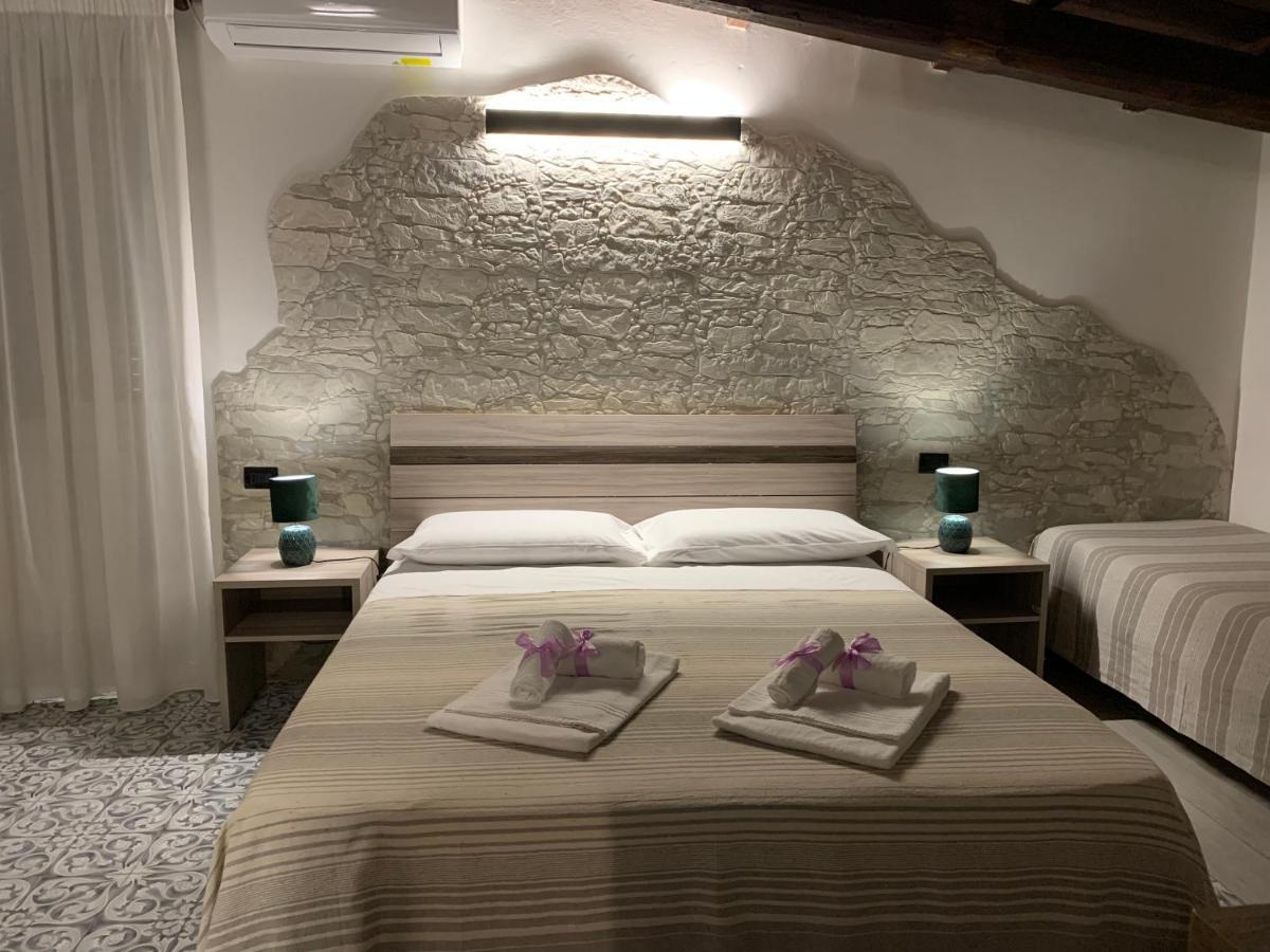 Villa Anna Guesthouse Brindisi Exteriör bild