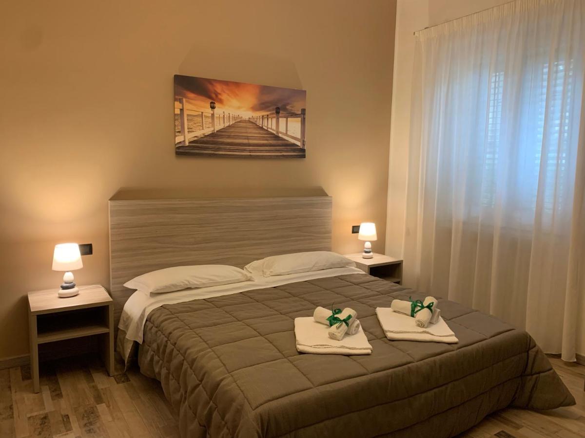 Villa Anna Guesthouse Brindisi Exteriör bild